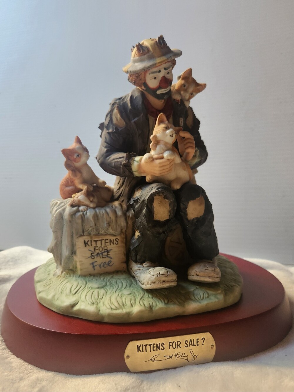 Emmett Kelly Jr Vintage, Collectors "Kittens For Sale" Sad Clown Figurine